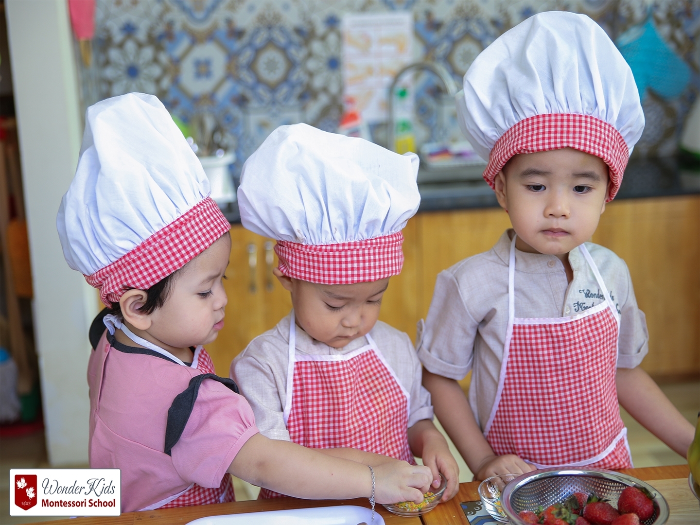 Dạy con thông minh với phương pháp giáo dục Montessori